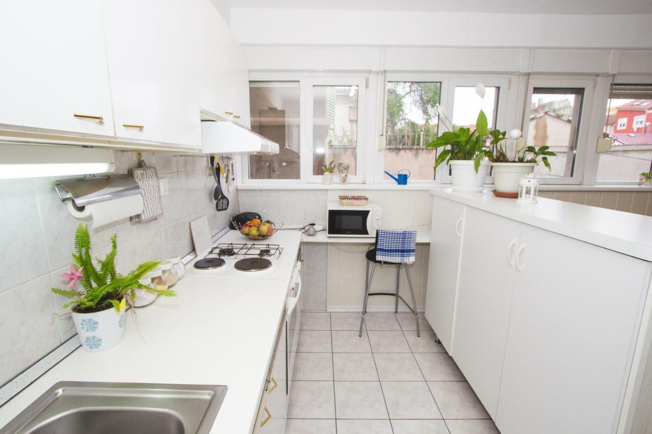 שיבניק Apartment Ema מראה חיצוני תמונה